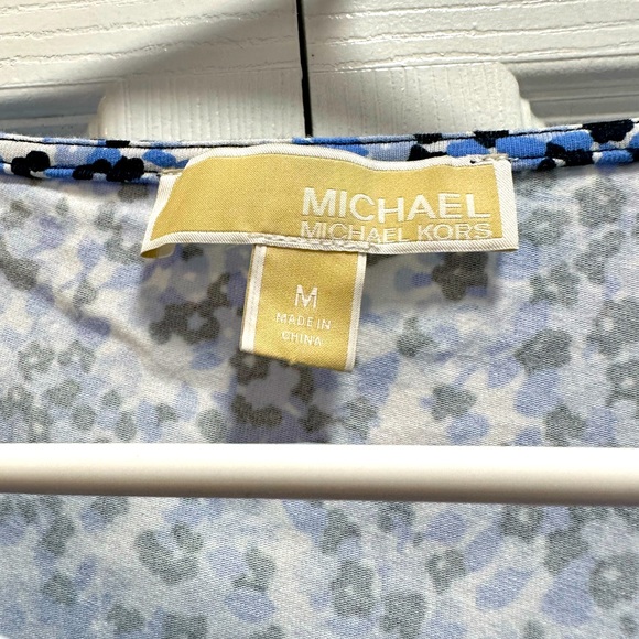 🦋2for$10🦋 Michael Kors sleeveless blouse - Picture 3 of 4